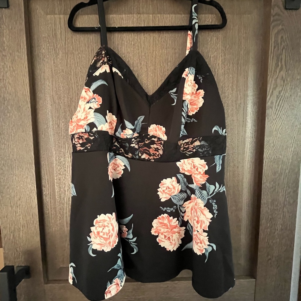Torrid Floral Black Camisole Top Size 3